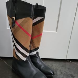 Burberry look like boots (38)
